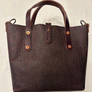 GO FORTH GOODS Avery Mini Tote – Cherry Bison Leather